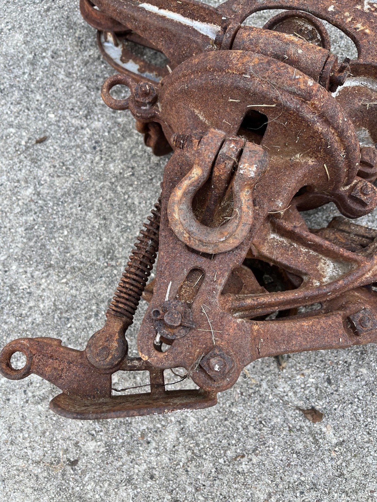 RARE Antique F.E. Myers Sure Grip Cast Iron Farm Hay Trolley Barn Equipment