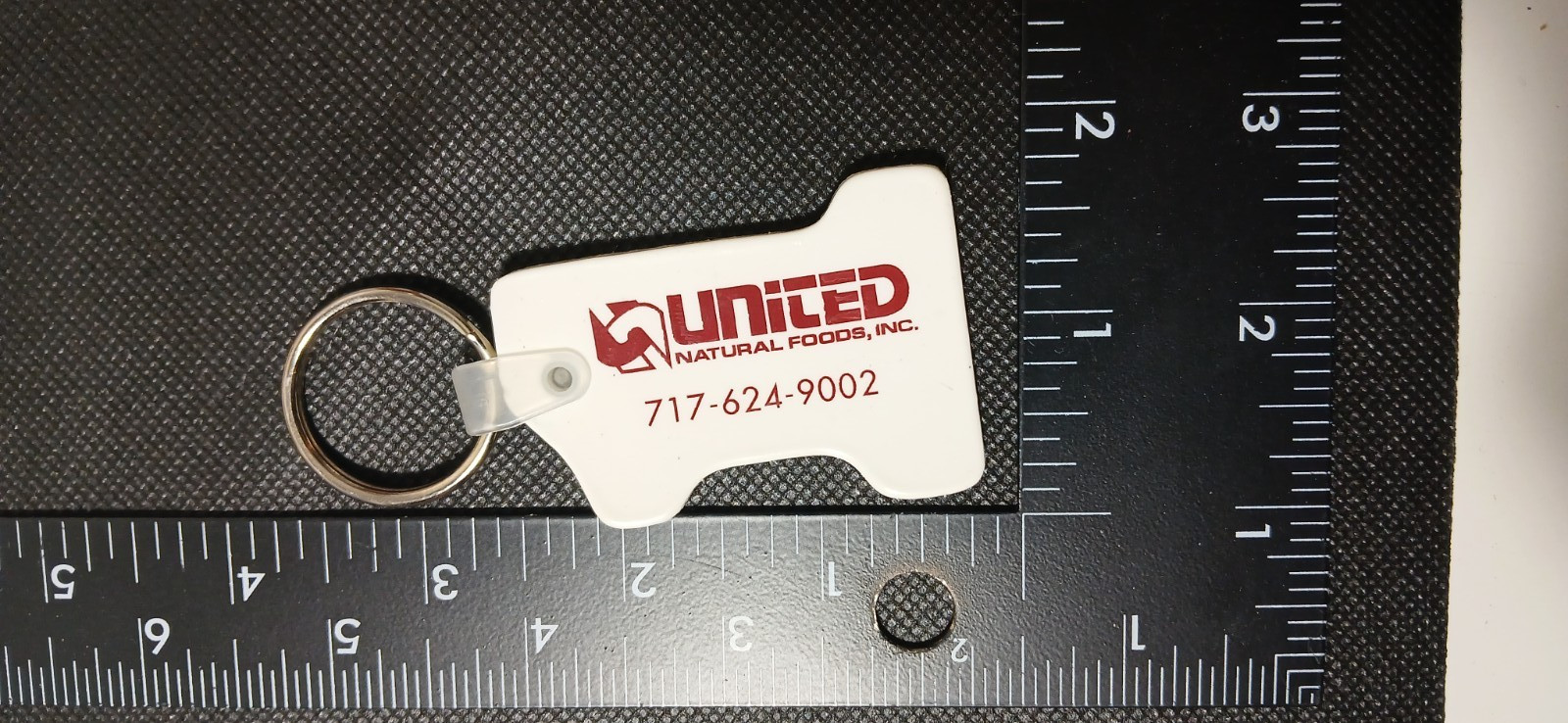 UNITED NATURAL FOODS INC. Keychain Soft rubber