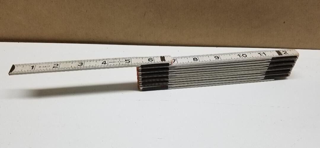 Vintage 9-3912 Wood Folding Ruler With Metal Joints 72 Inch Made in USA exc cond