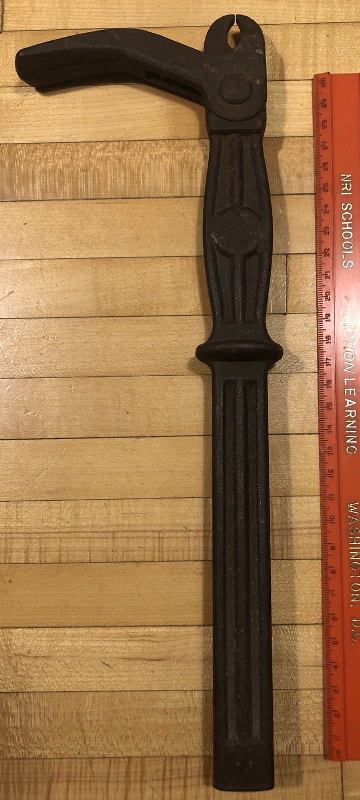 VTG Estate BRIDGEPORT Hardware SUREGRIP Nail Puller Tool (For Repair) FREE S&H