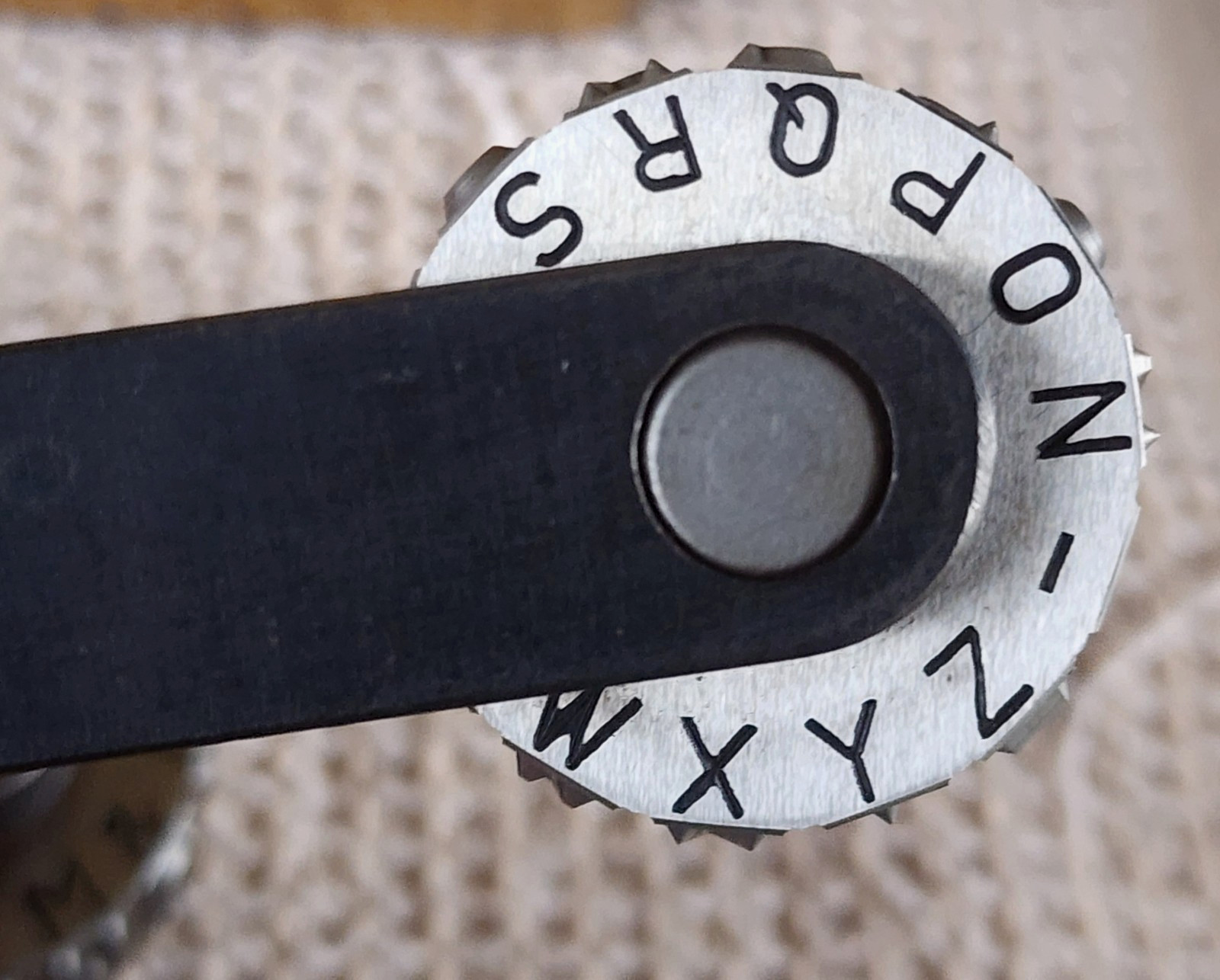 Vintage Numberall 1/4″ Rotary Steel Stamp Deluxe Set – Original Wood Storage Box