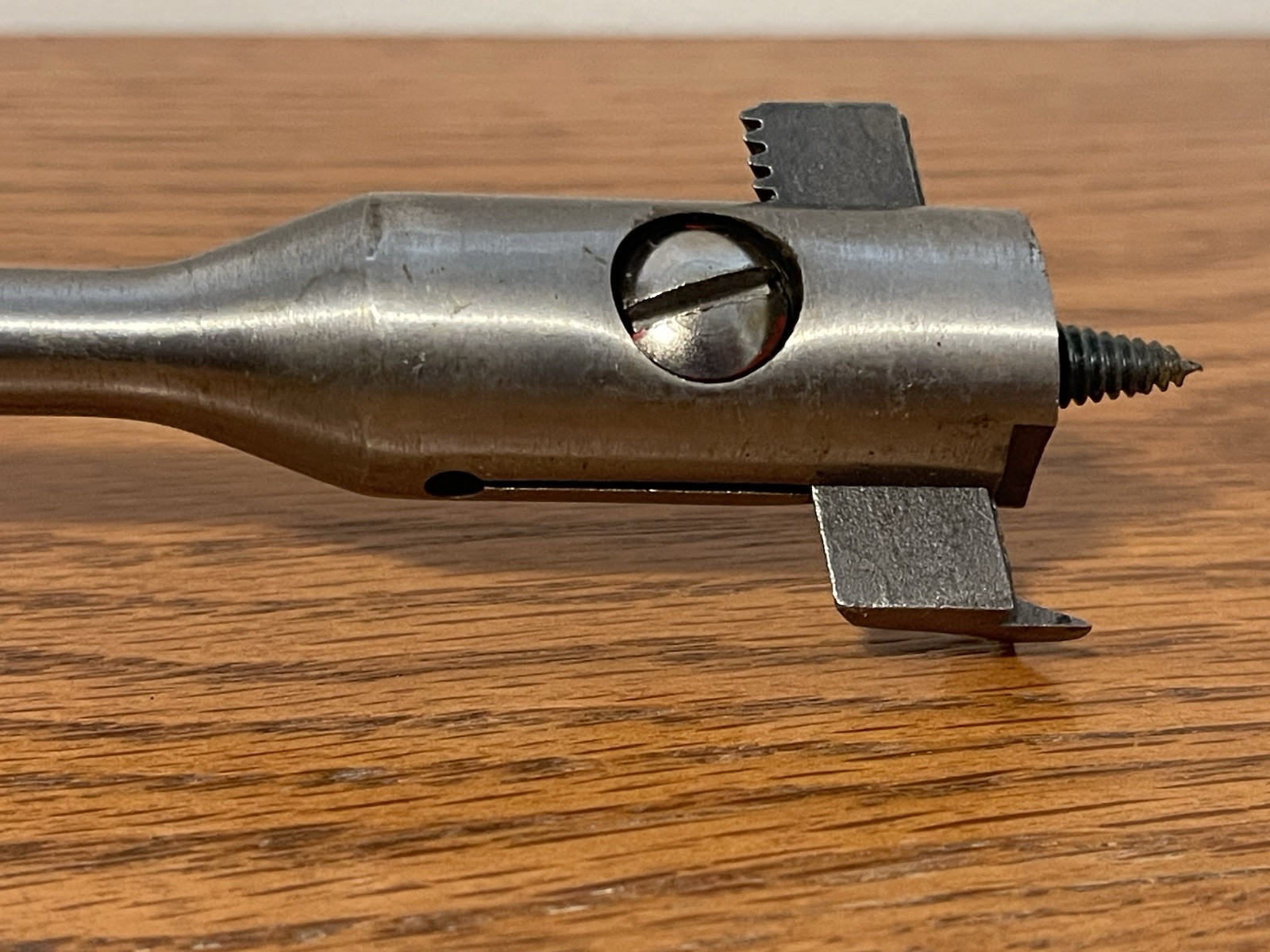 Vintage Irwin No. 22 Micro-Dial Expansive Wood Bit Bores 7/8″ – 3″ Drill Bit