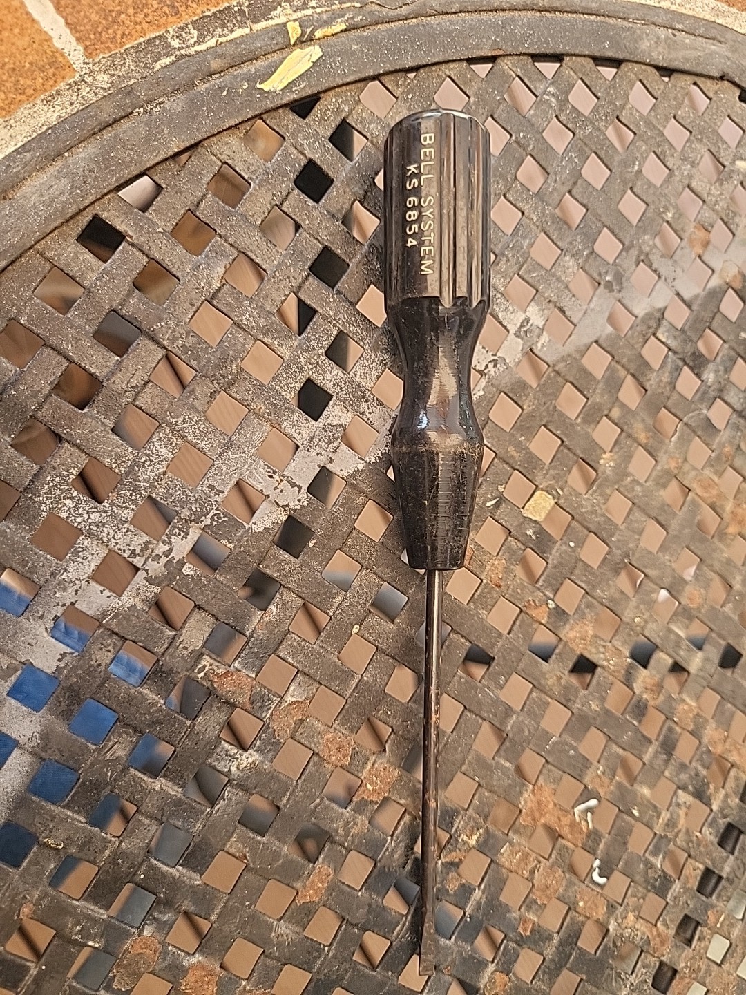 Vtg STANLEY BELL SYSTEM Flathead Screwdriver KS-6854, 7 1/2″ Long.