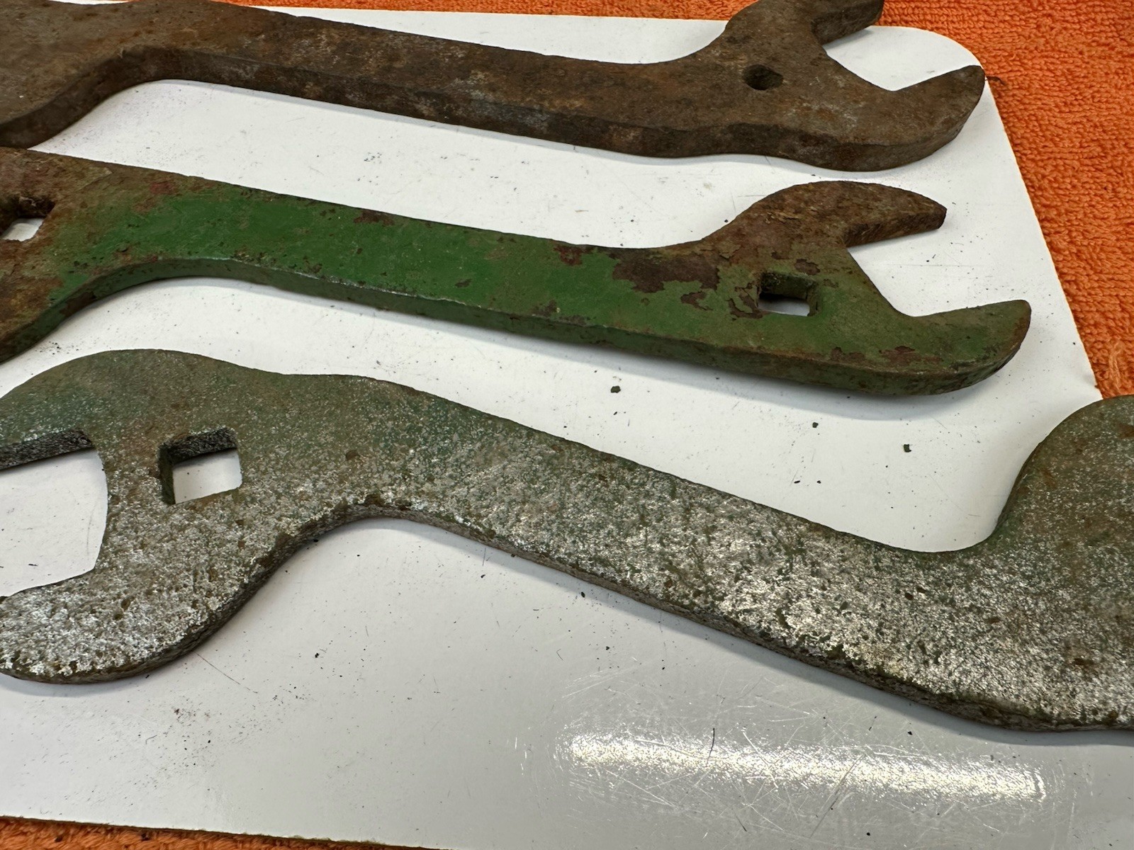 LOT #133 Vintage 3 Old WRENCH WRENCHES Farm Tractor Ag JOHN DEERE JD Equipment