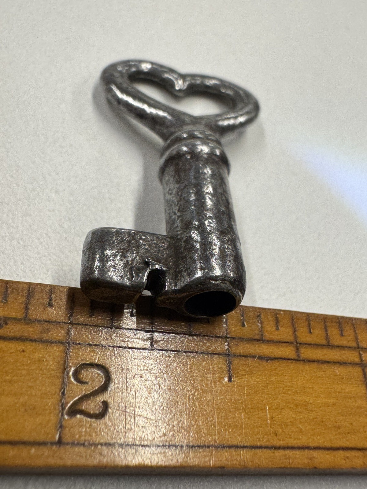 🌿 🗝️ Antique Skeleton Key Heart Bow Hollow Barrel Authentic Vintage Key Steel