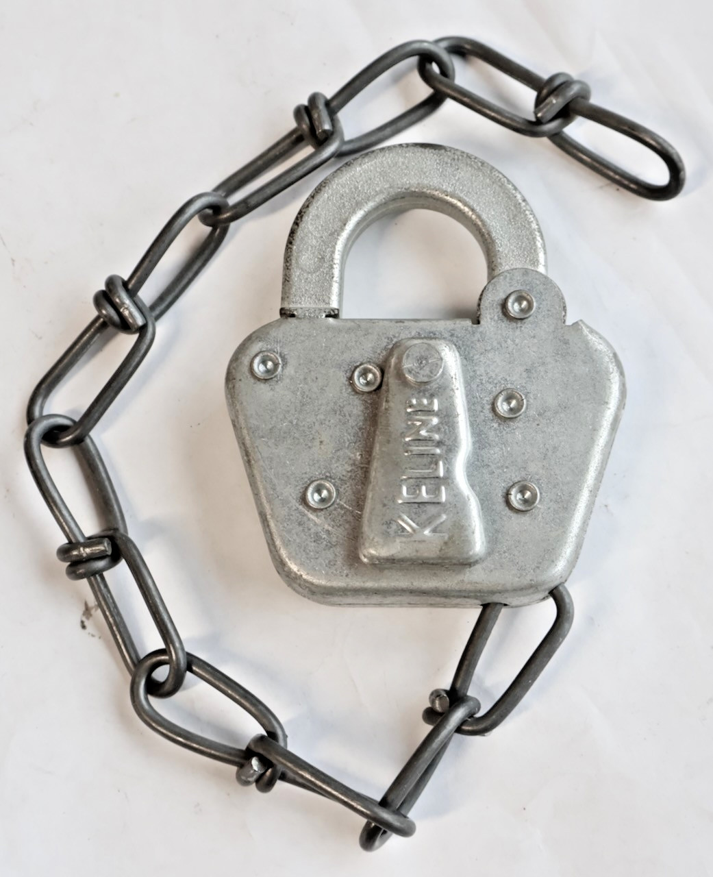 Keline (Elkhart, IND.) Lock with Attached Chain / Mountain Top Tools
