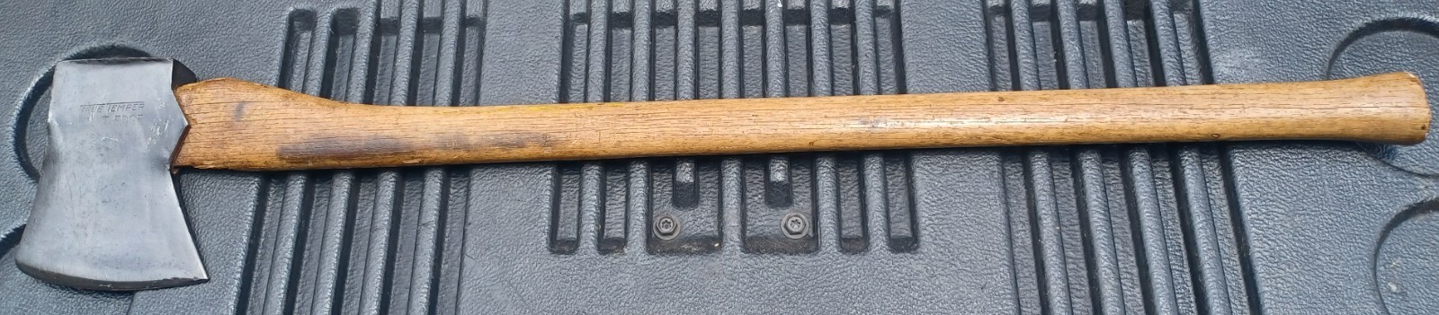 True Temper FLINT EDGE Kelly Works 3-Line Stamp Jersey 36″ Straight Handle Nice!