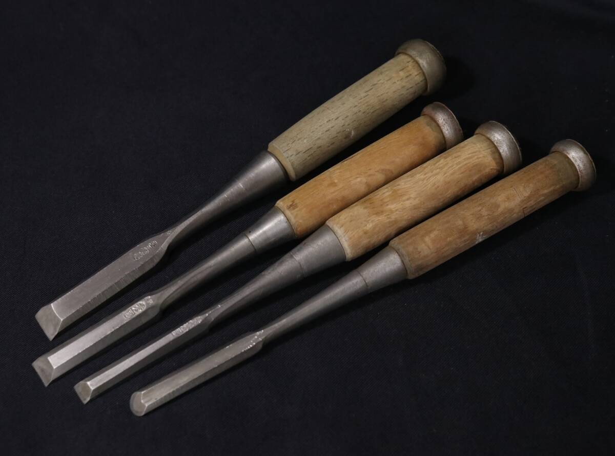 Used Japanese Chisels 4pc Set NOMI Carpenter Tool DIY No Box 8.5-14.5mm Woodwork