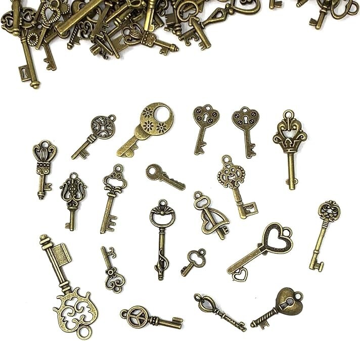 Lot Of 125 Vintage Style Antique Skeleton Furniture Cabinet Old Lock Keys Jewelr