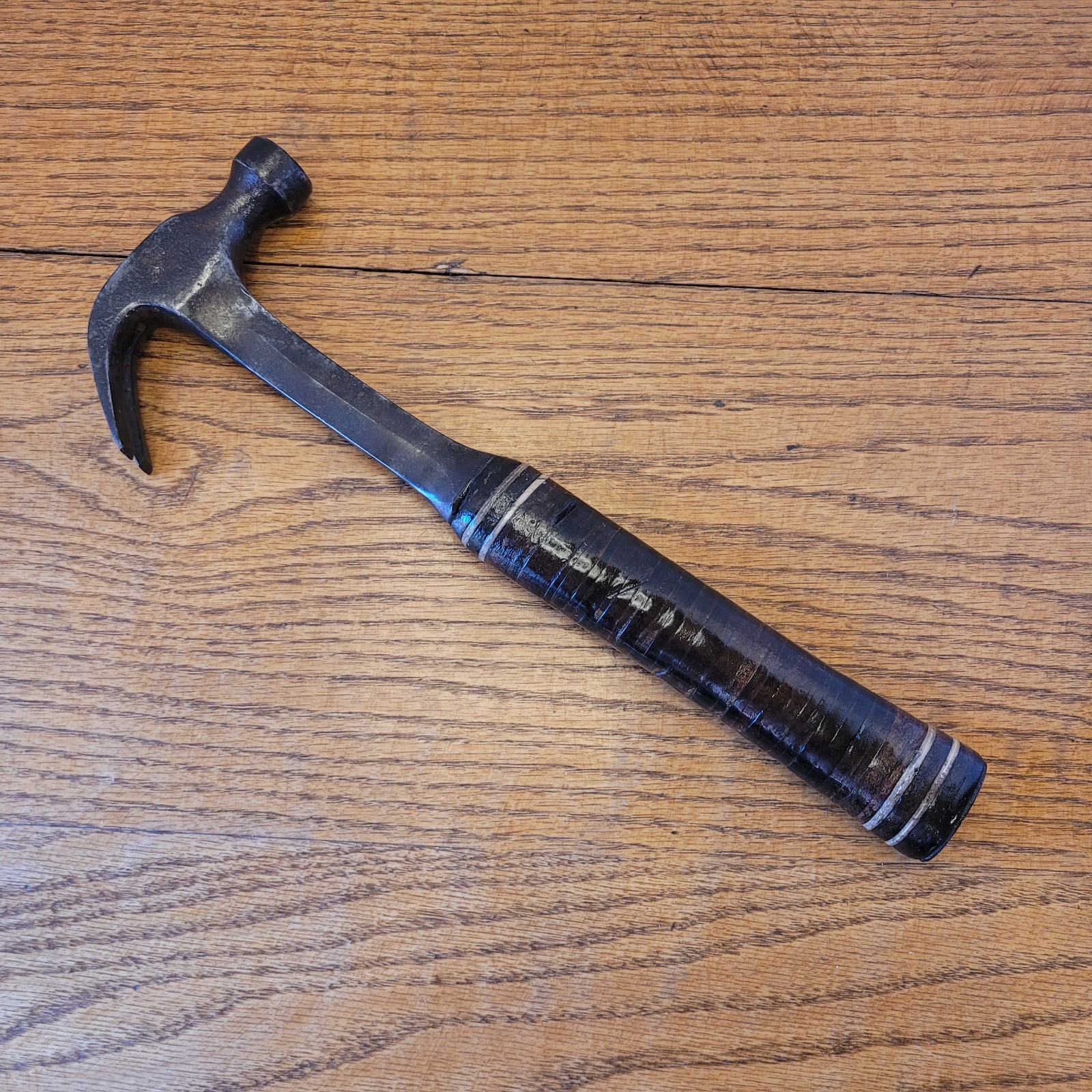 Vintage Tools Estwing 16oz Claw Hammer Stacked Leather Handle USA