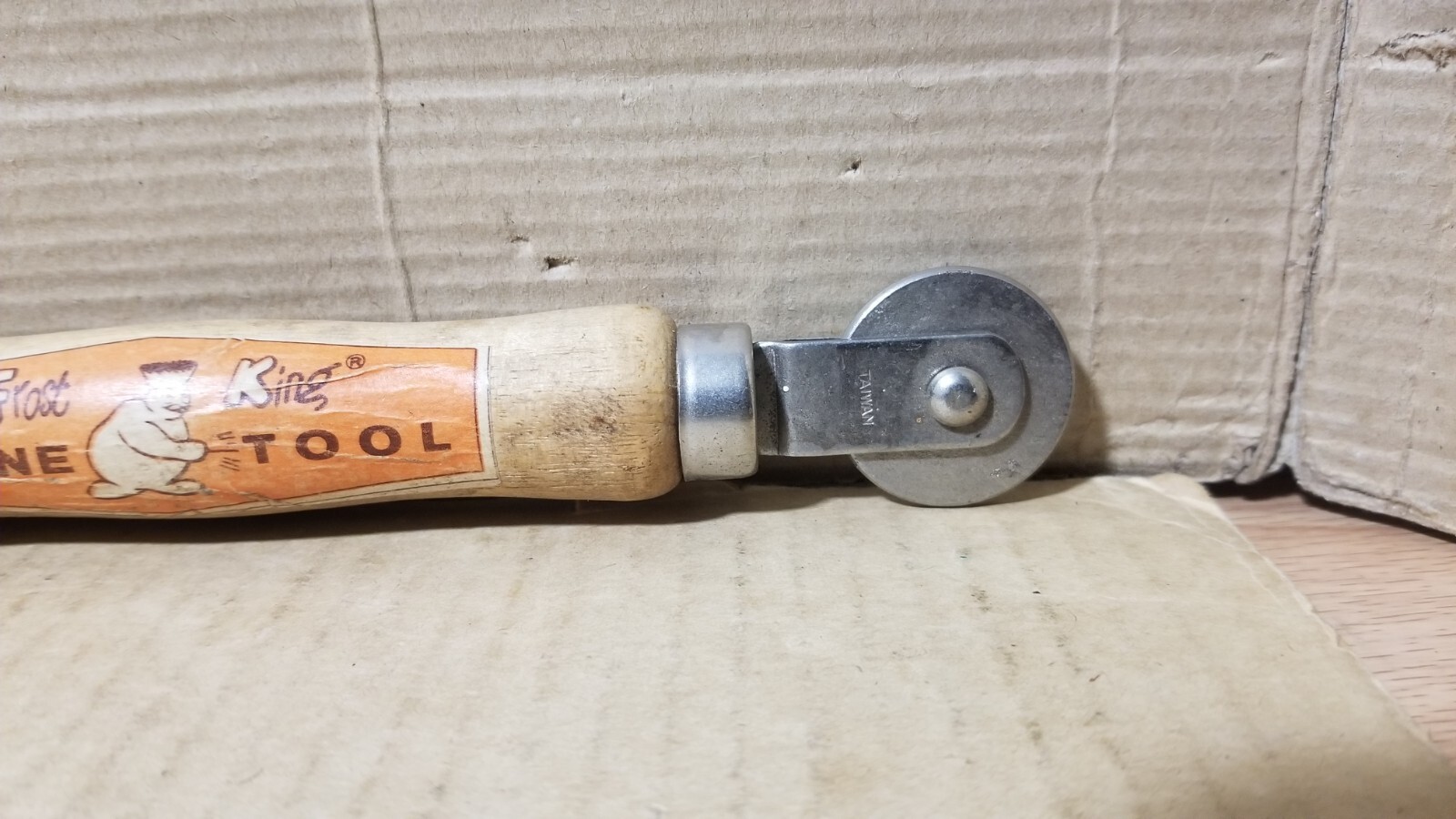 Vintage Frost King Spline Tool Made in Taiwan , VGC