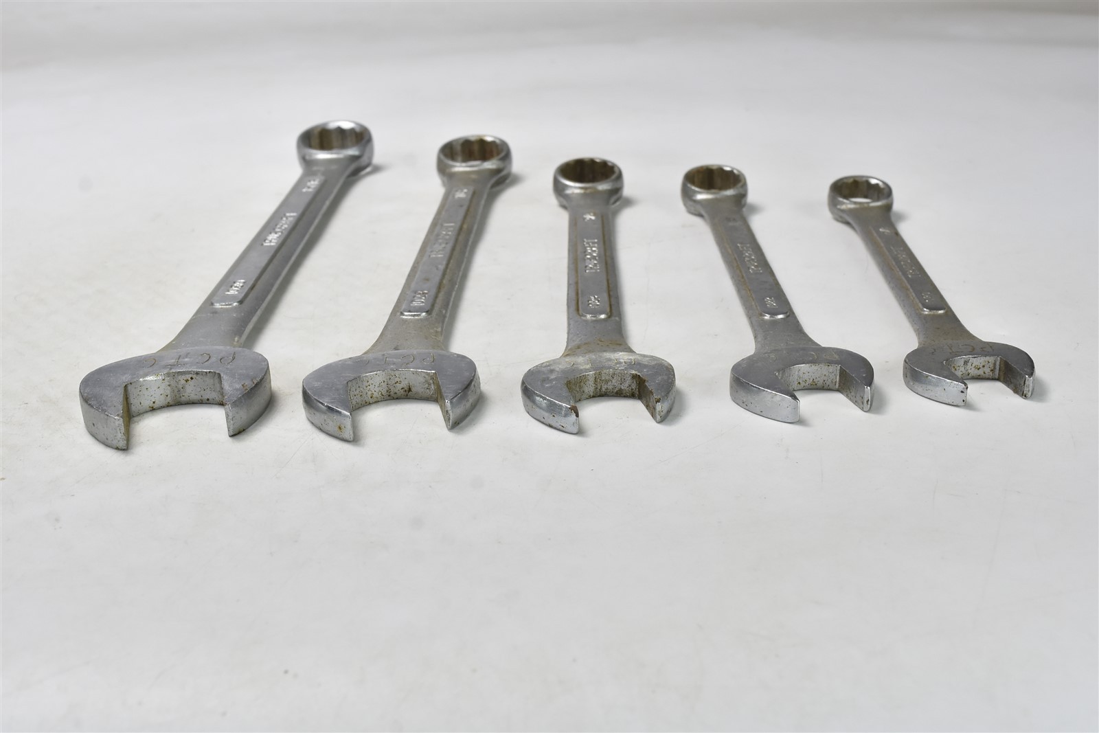 Vintage LOT of 5 TRUECRAFT COMBINATION WRENCHES TOOL #09106