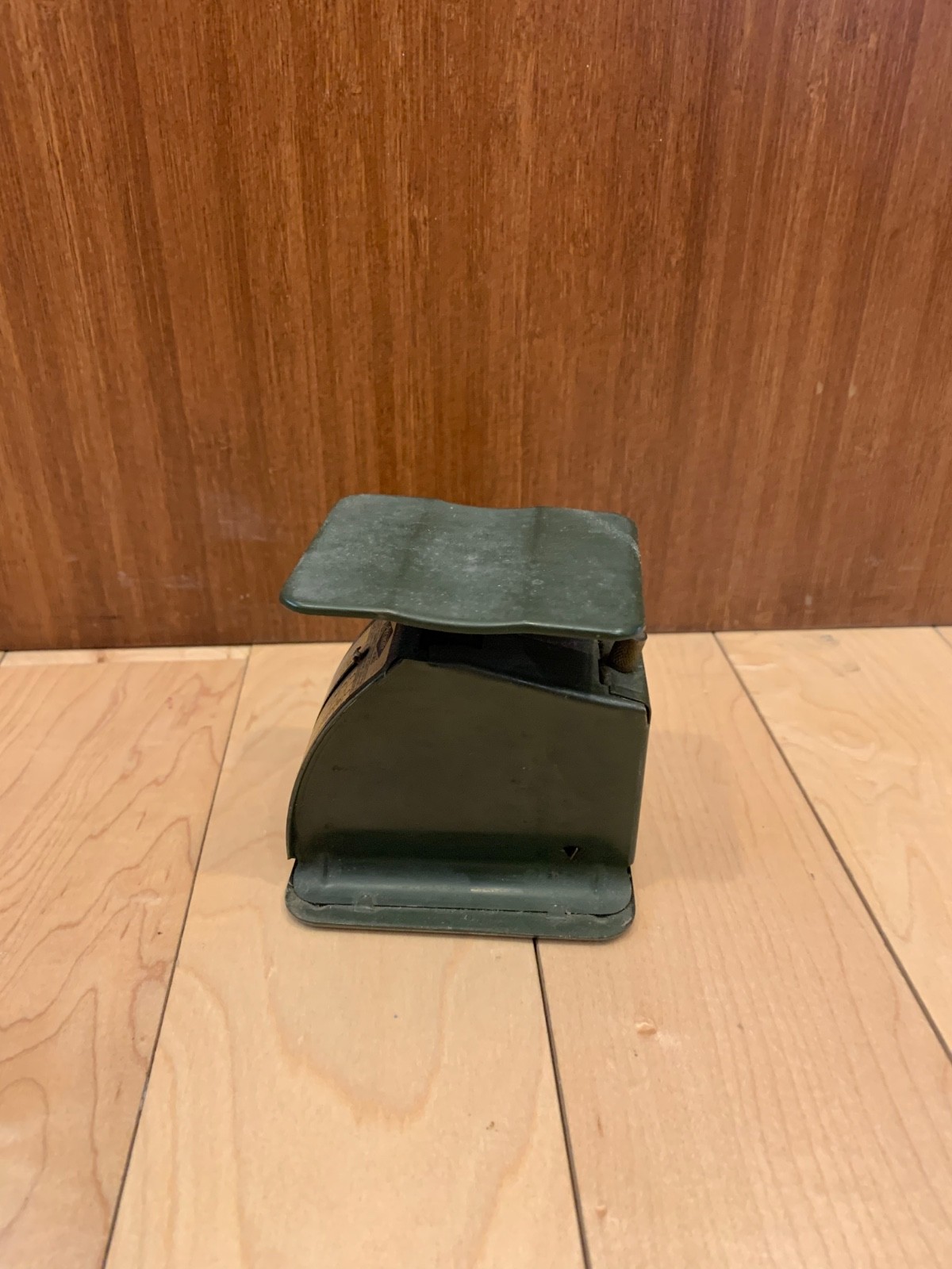 Accurate Postal Scale, Accurate Parts Mfg Co. Cleveland Ohio