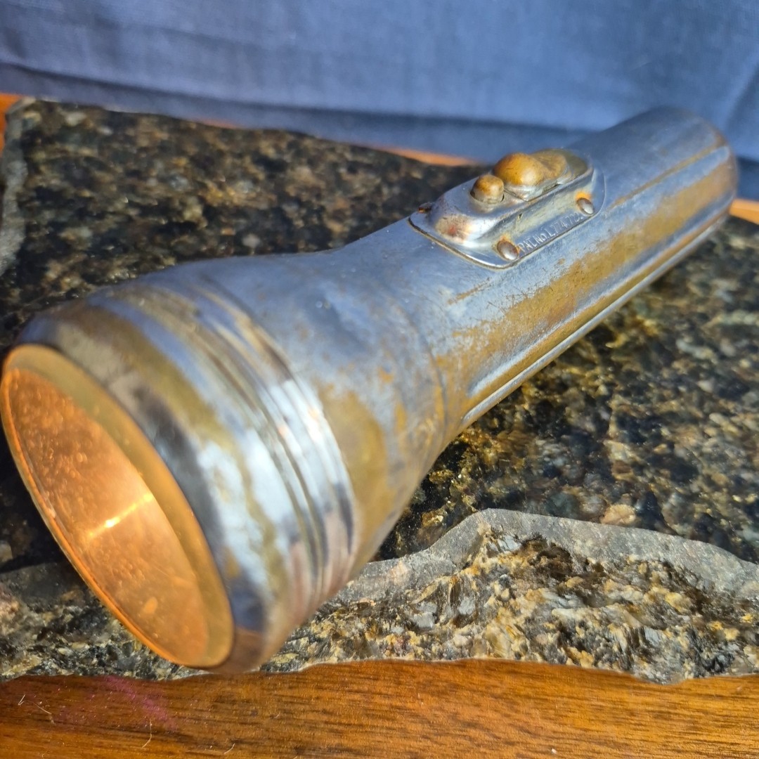 WORKING ’30 Bullet Flashlight Torpedo Art Deco Chrome Streamline Usa Pat 1774722