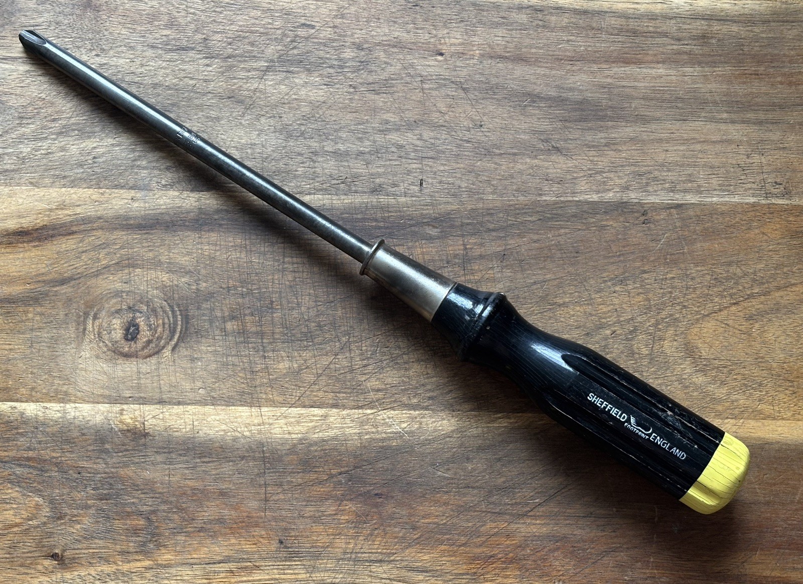 Vintage FOOTPRINT – Phillips Large Wooden Handle Screwdriver – Sheffield England
