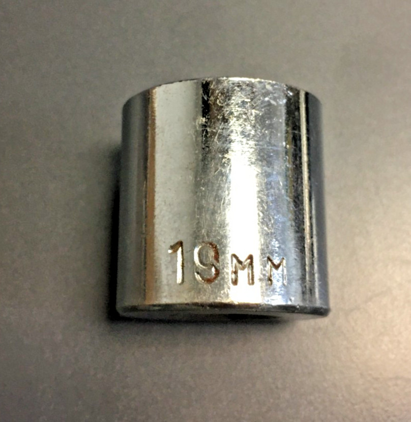 19MM SOCKET, 12 POINT, 3/8″ DRIVE, CHROME FINISH