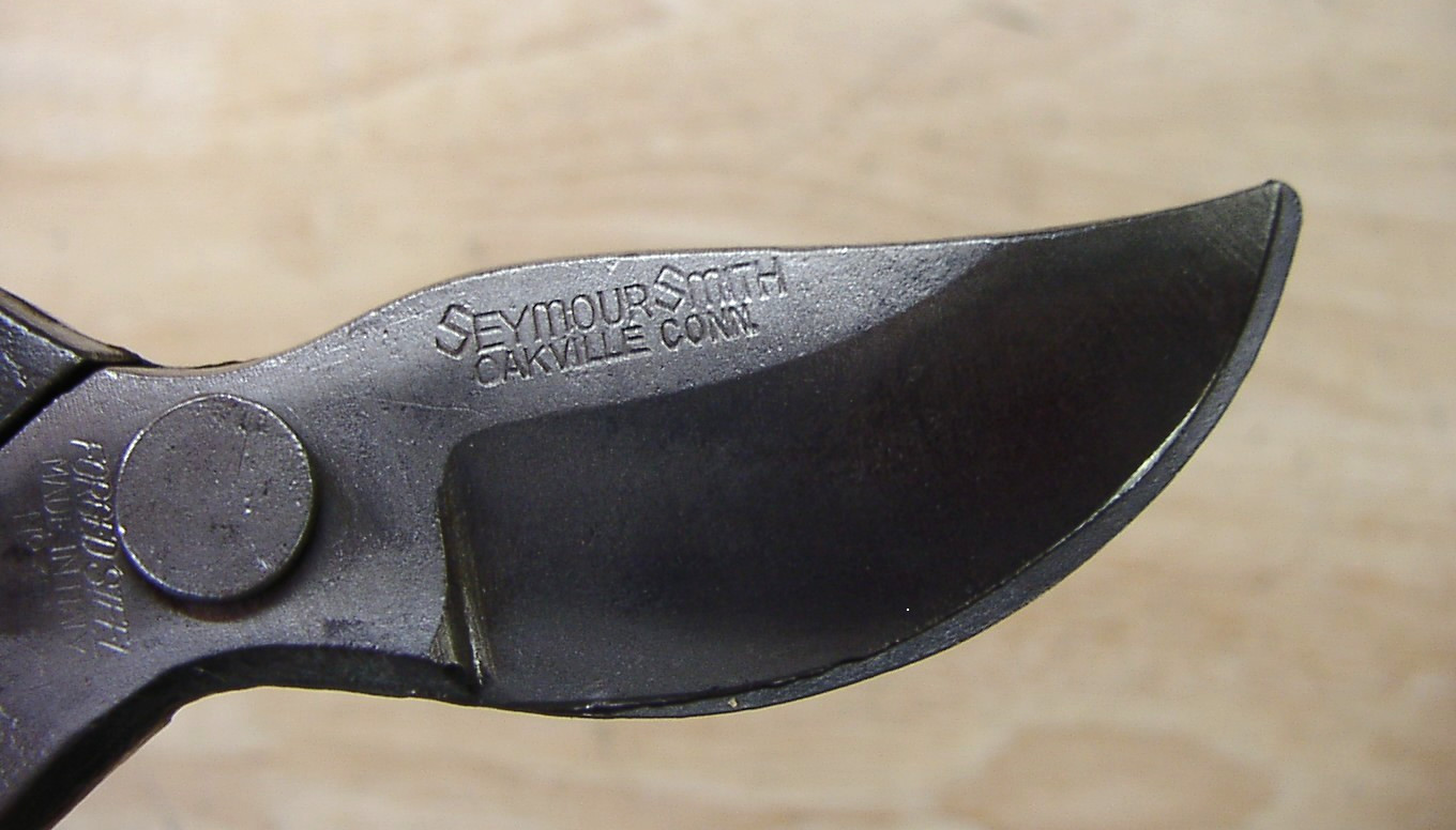 Vintage Seymour Smith No. 151? Bypass Pruner,8-7/8″,Made In Italy,EXCELLENT!