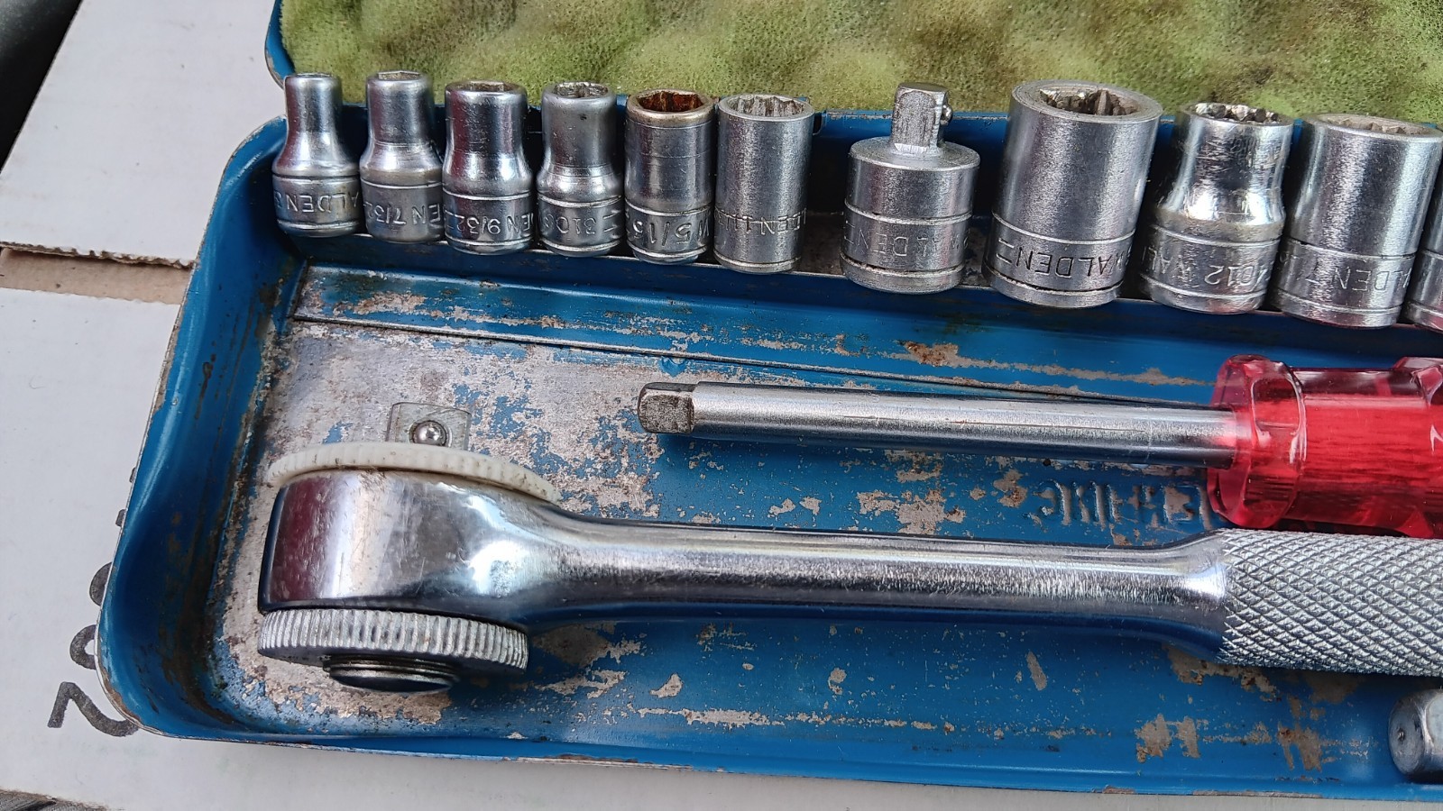 Vintage Steven Walden 4051 Ratchet Socket Set 3/8″ & 1/4″ Drive