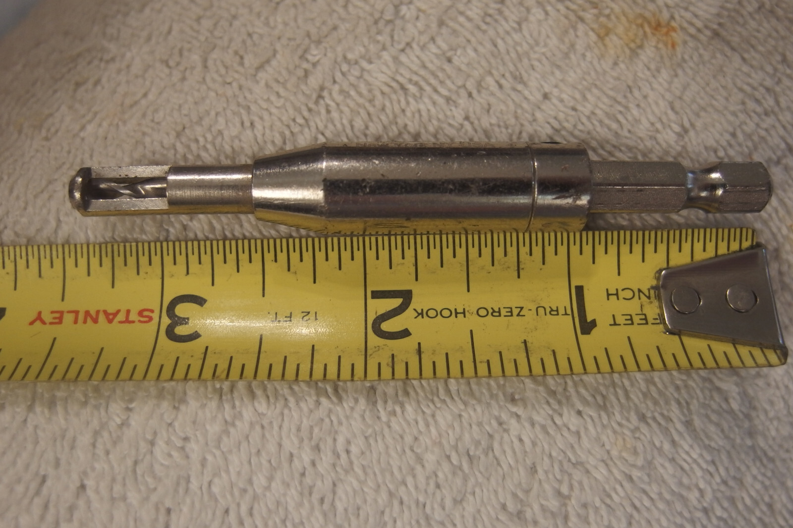 7/64″ spring cover drill bit,1/4″ drive driver tool,1/2″ deep holes drilled