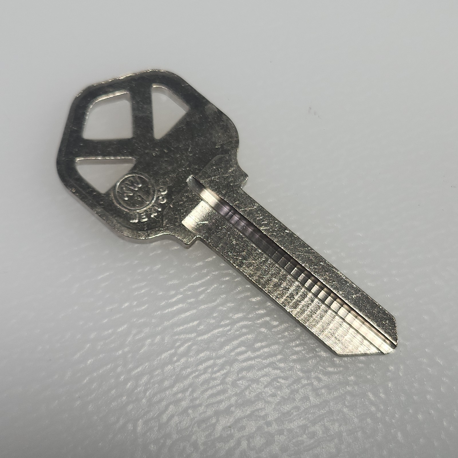 4 PK KWIKSET KW-1 House Key Blanks Nickel Plated Maintenance Home Business
