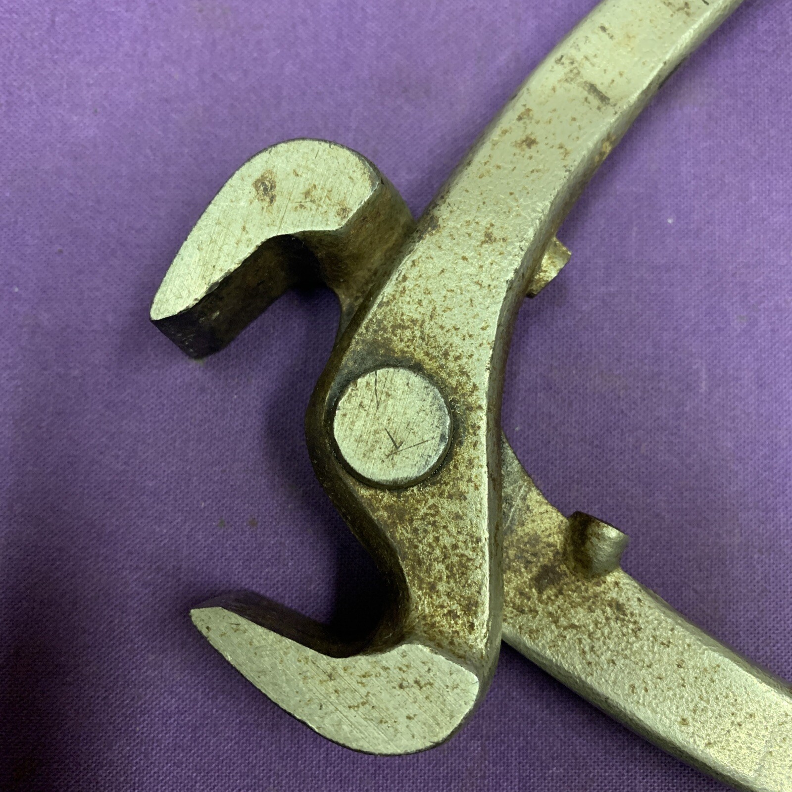 Used Vintage Duralloy GG08 Tile Snips Average Soil And Wear Function Well U