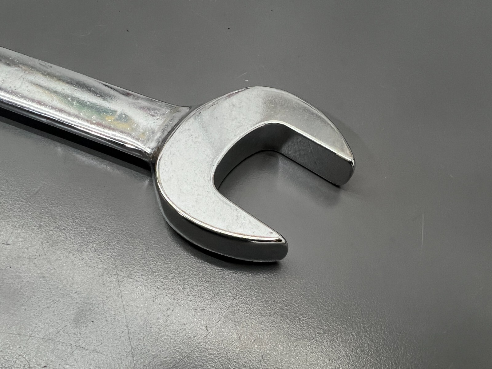 (X) VINTAGE ARMSTRONG ARMALOY 1039-C 1-7/16 X 1-3/8″ OPEN END CHROME WRENCH VGC