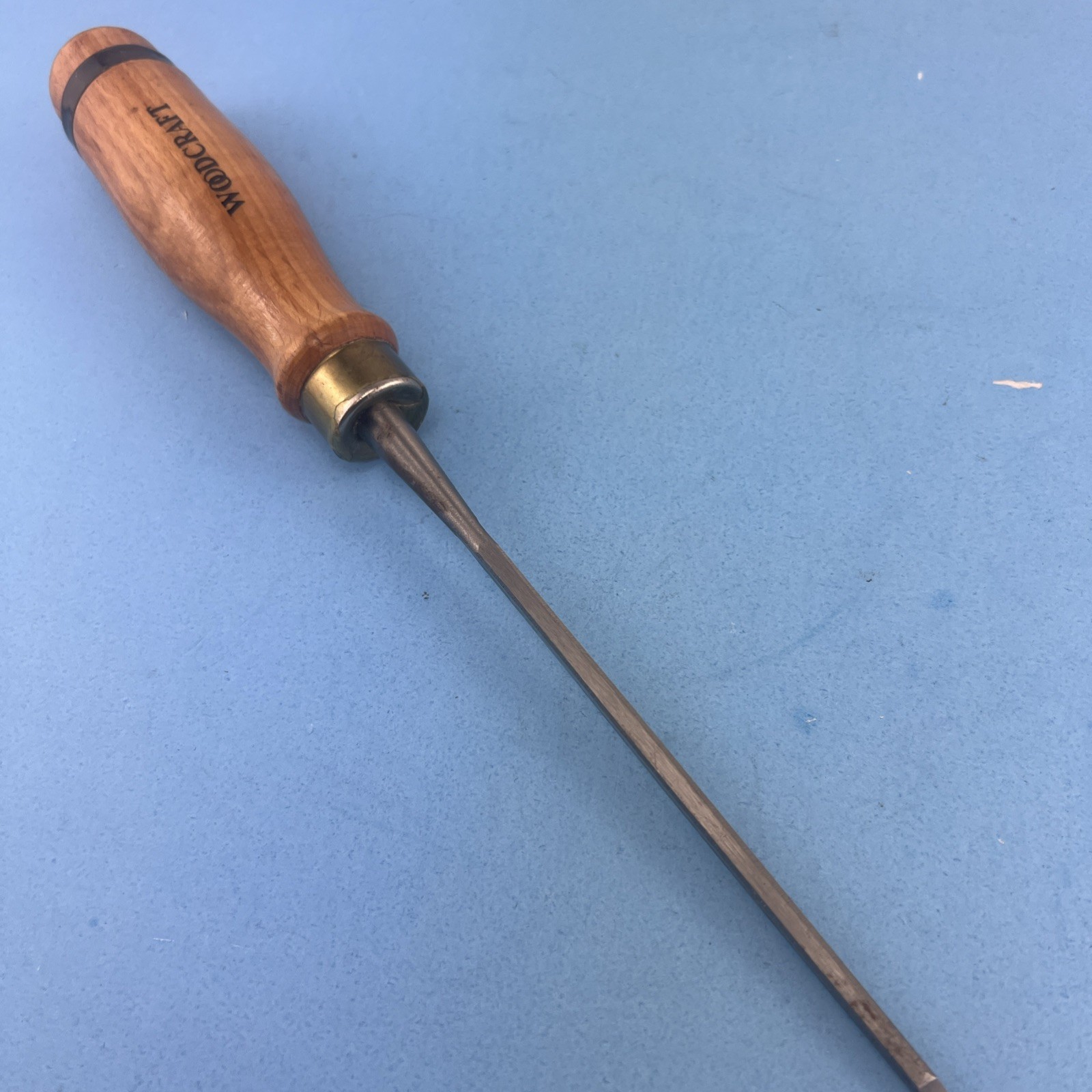 VINTAGE RARE SMALL 1/8” WIDTH WOODCRAFT CHISEL ,HOLLAND .