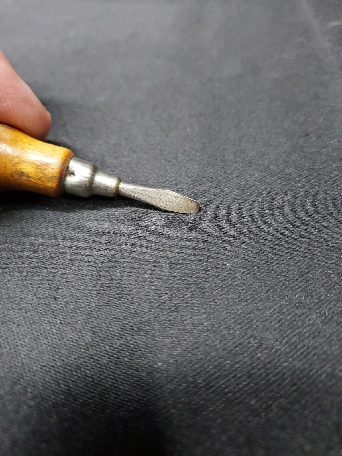 Miniature 2.5″ OLD Workbench Jeweler Watchmaker Screwdriver Antique Rare Tool