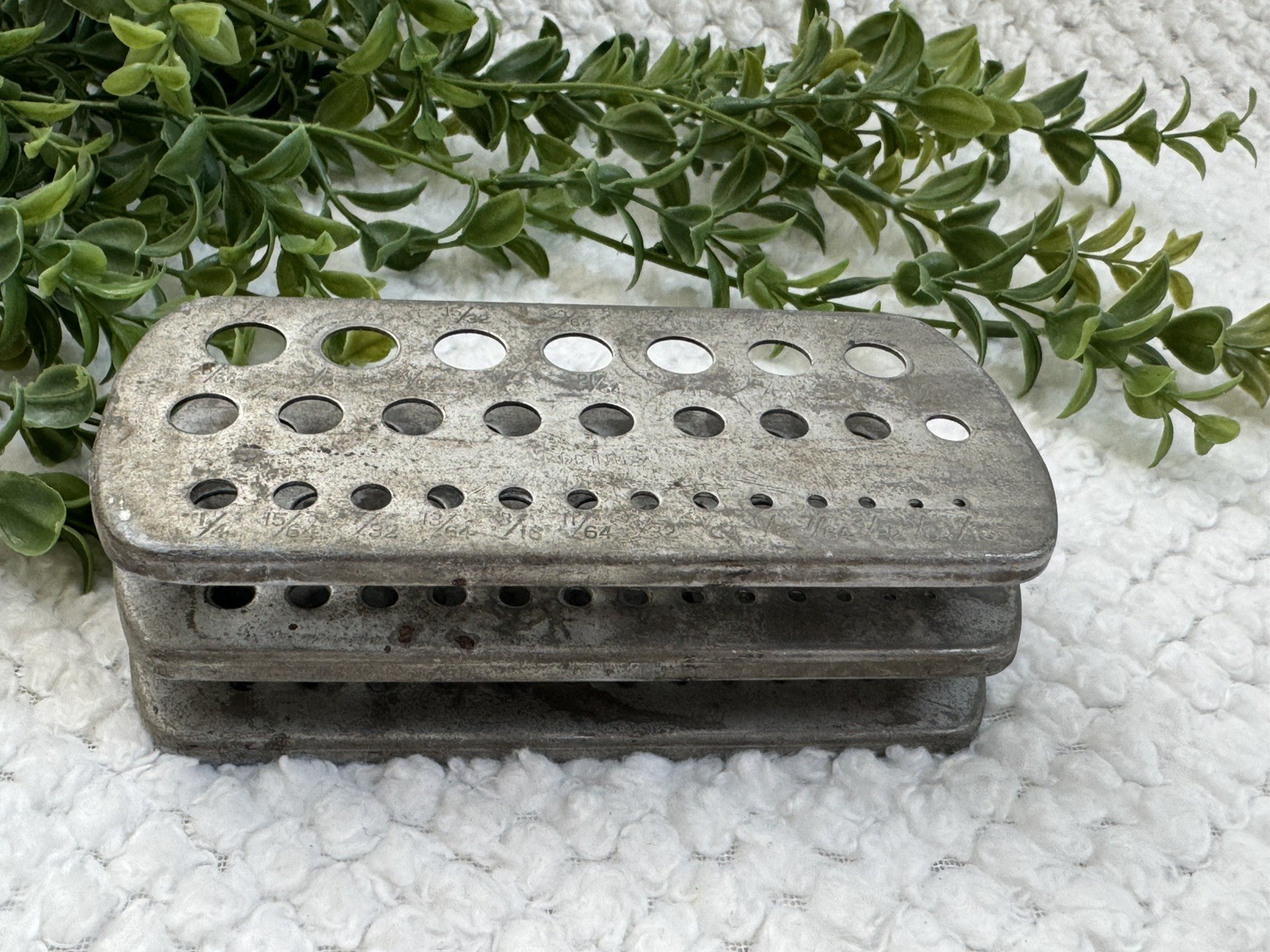 Vintage Great Lakes Pressed Steel Fractional Drill Gauge 3-Layer Machinist Tool