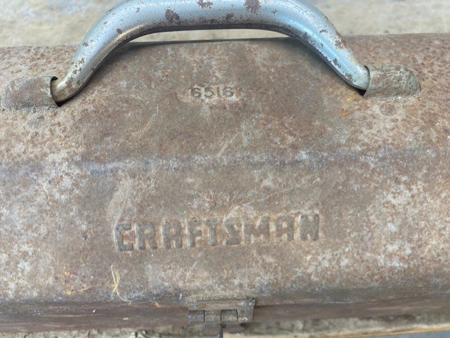 VINTAGE CRAFTSMAN 6516 MECHANICS TOOL BOX EMBOSSED LOGO METAL HANDLE 2 LATCH