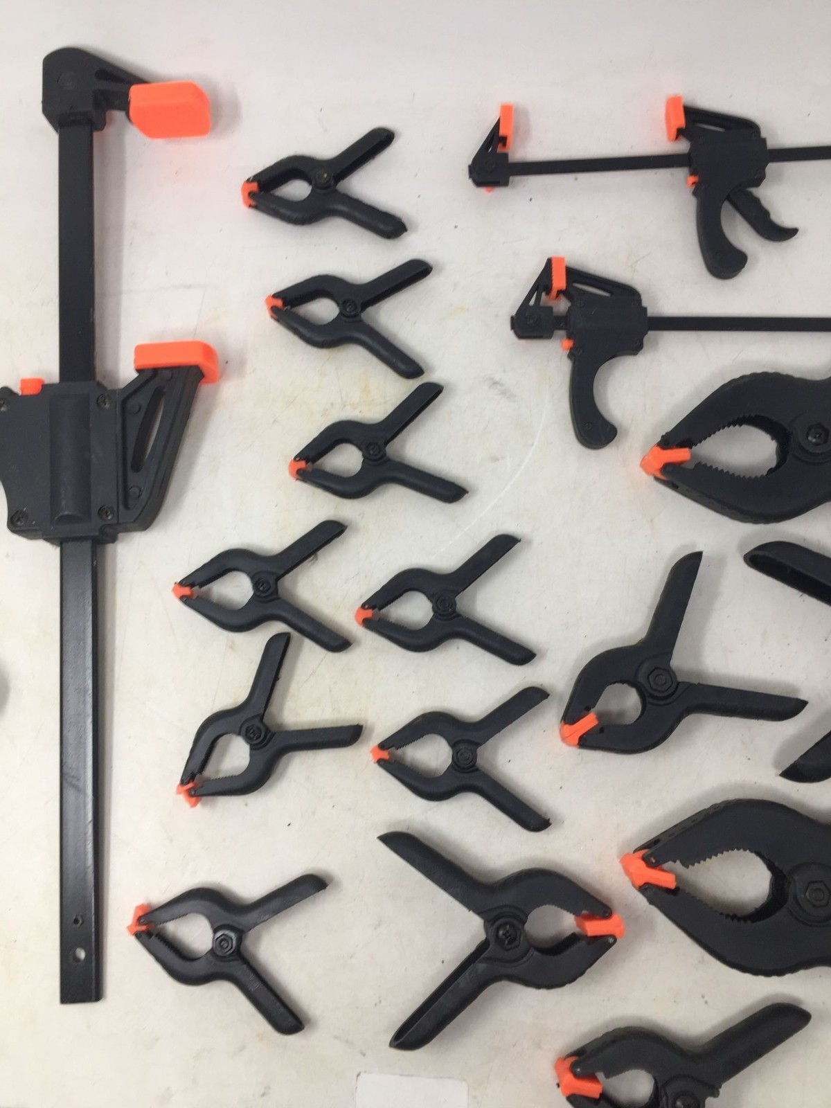 Large Bundle of 20 Black and Orange Woodworking/Glue Clamps