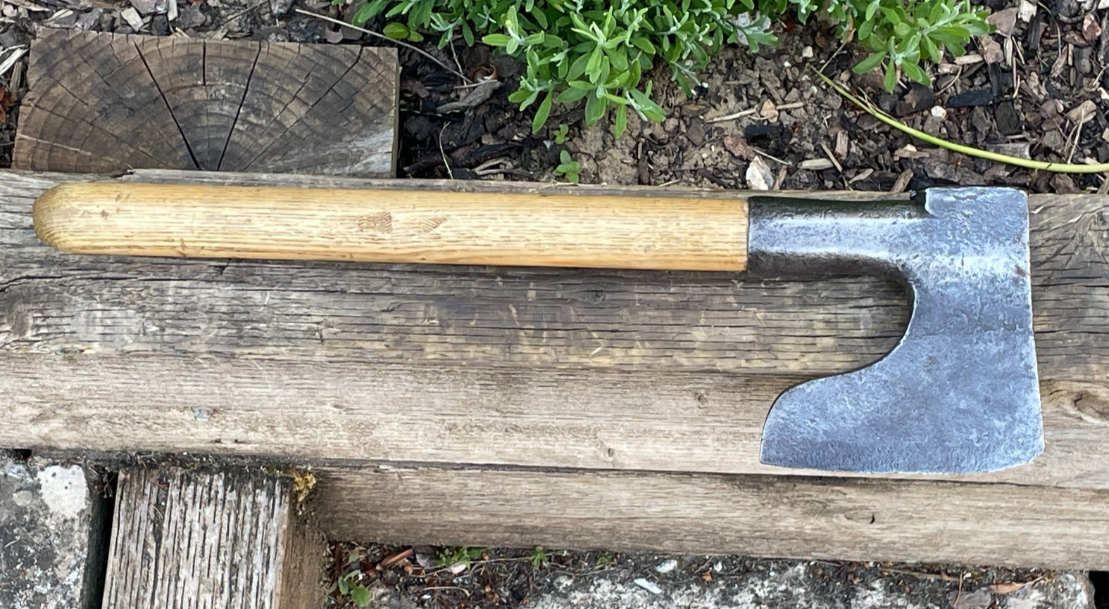 Vintage Antique Bearded 3 lb Side Axe Wood Chopper Old Tool