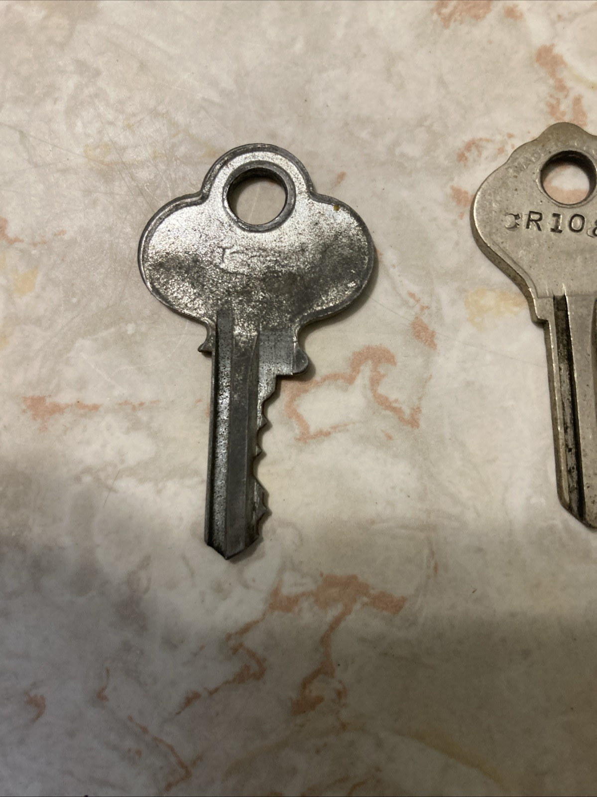 Vintage U.S. ILCO Pin Tumbler Padlock With Chain And 2 Keys
