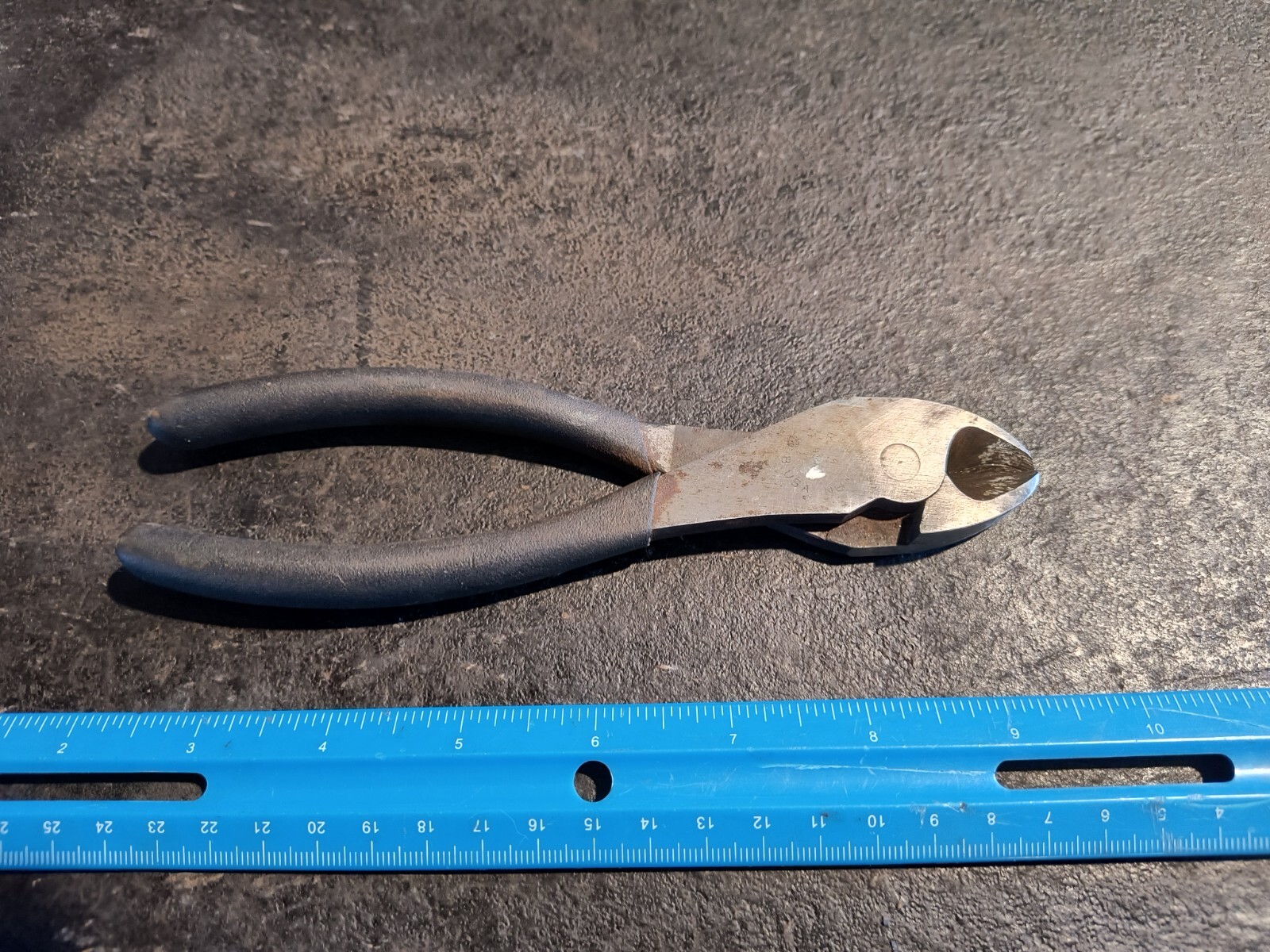 CRAFTSMAN Vintage 7″ Diagonal Cutters 45074 Vinyl Grips, USA