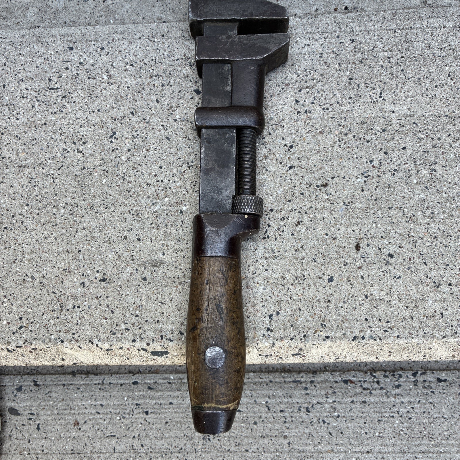VINTAGE COES WRENCH CO. WORCESTER MASS MONKEY WRENCH WOOD HANDLE USA