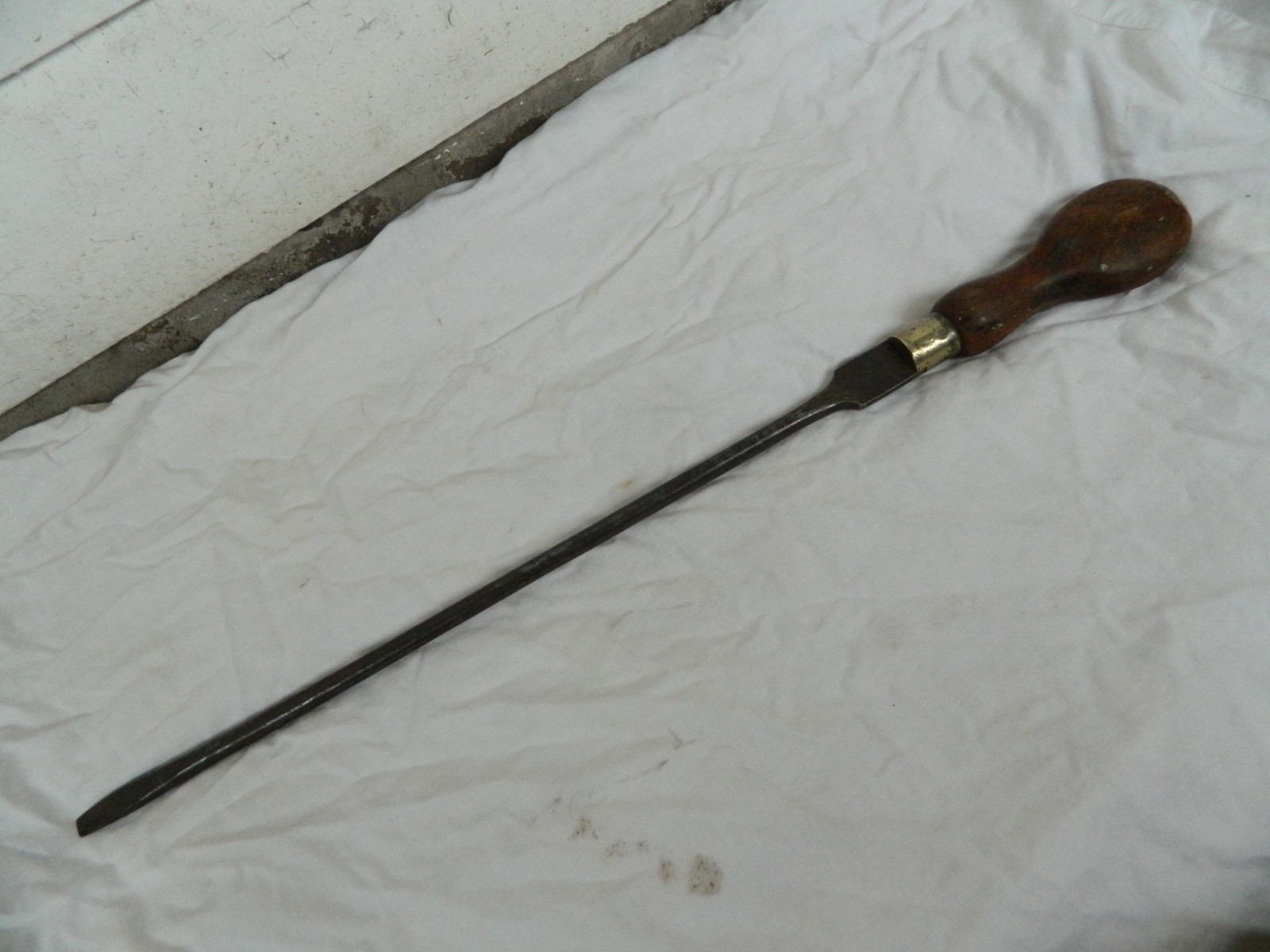 Large WW2 Military W H Clay 24 1/2″ Inch Cabinet Makers SCREWDRIVER.