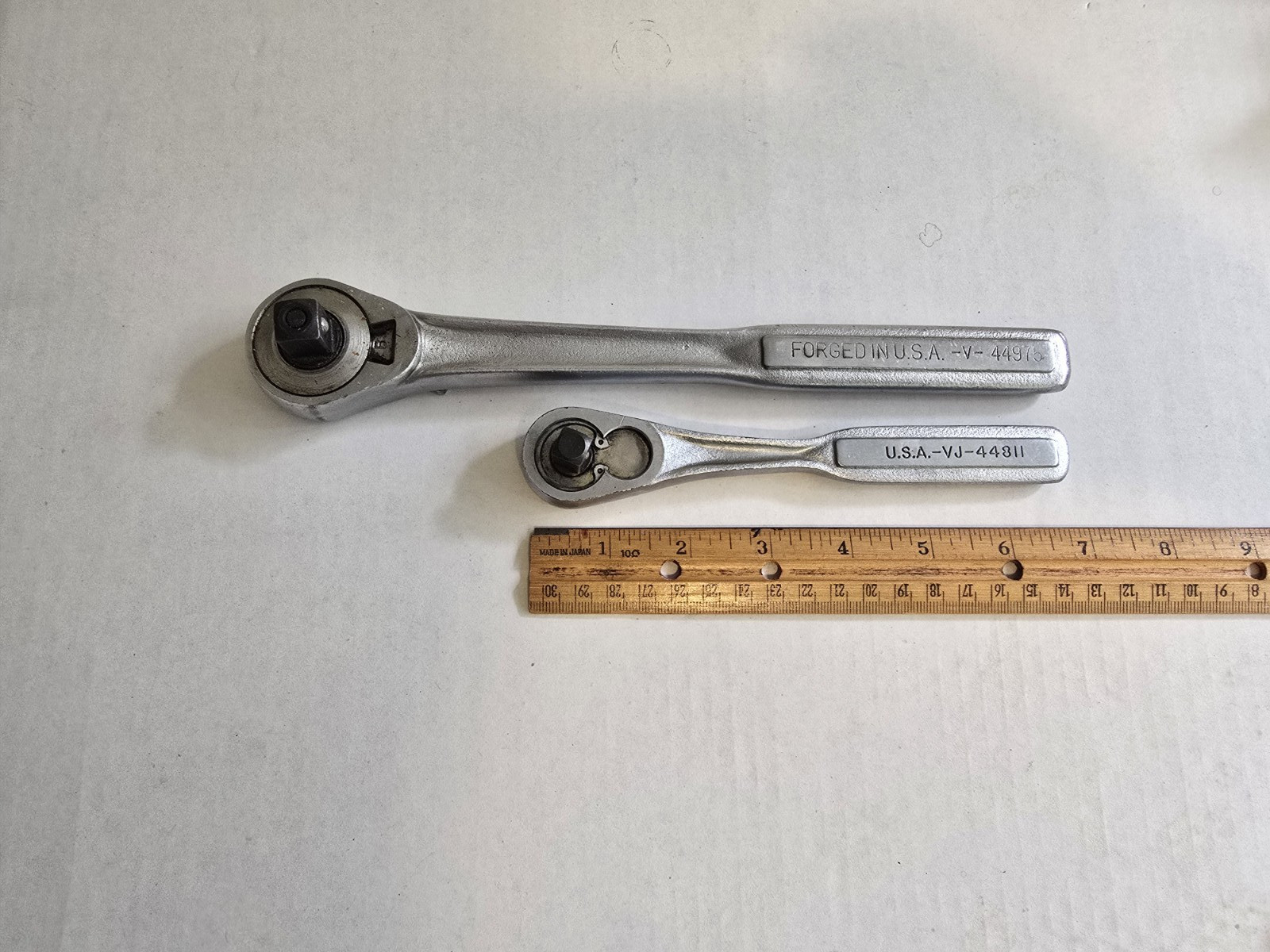 2 Craftsman USA Rachets, 3/8″ -VJ-44811 and 1/2″ -V-44975