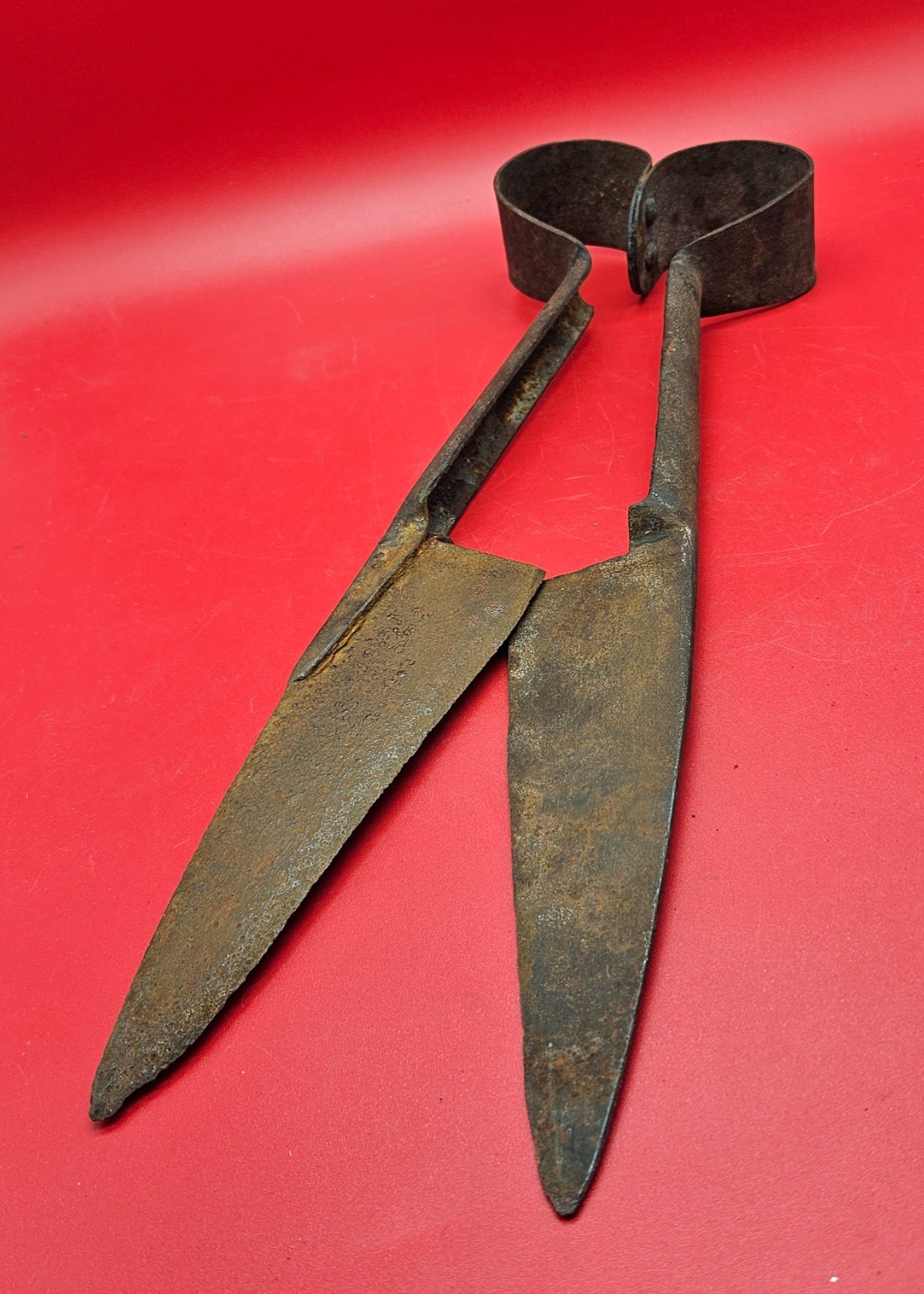 Vintage TUSS CO Sheffield Steel 13″ Sheep Shears