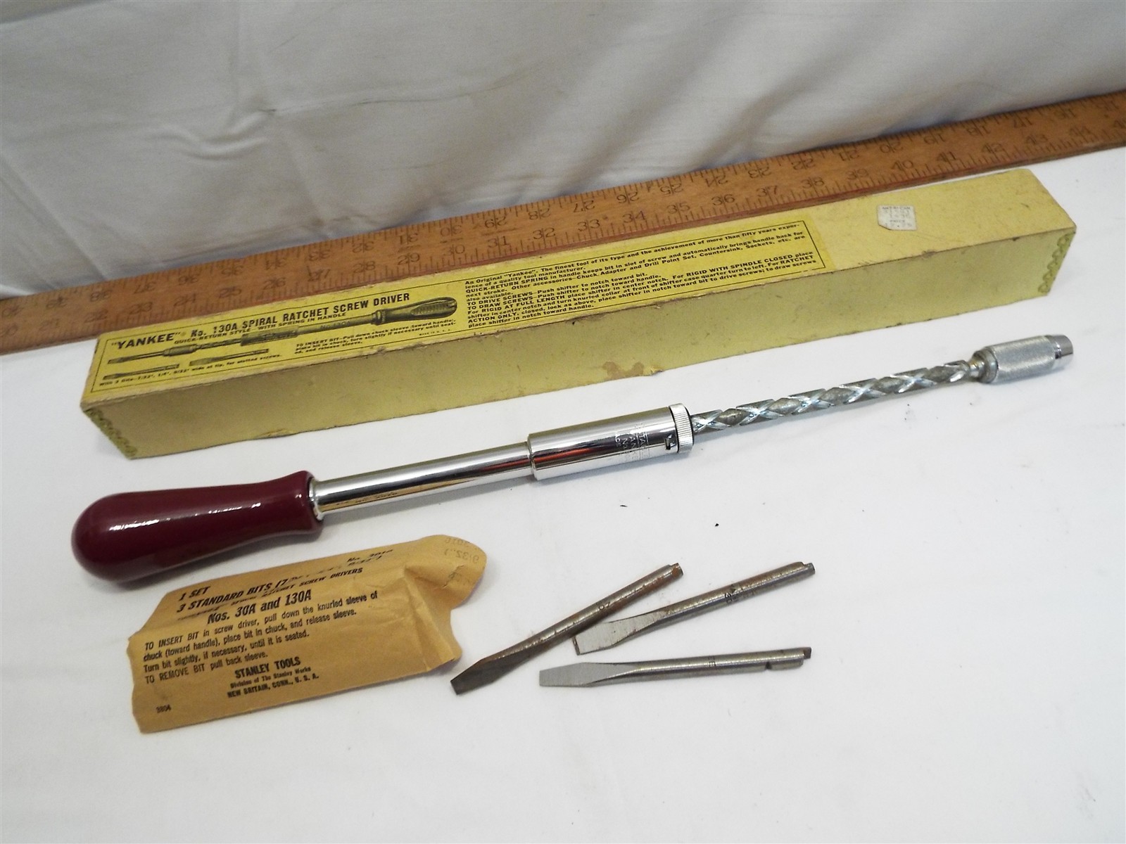 Yankee Handyman Spiral Hand Drill Screw Driver 130A Tool +Box 130 A Quick Return