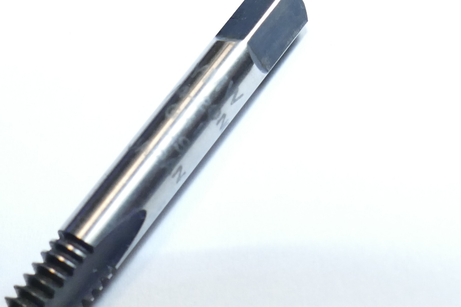 YMW 1/4-20 NC GH1 HS Japan Tap In Excellent Condition