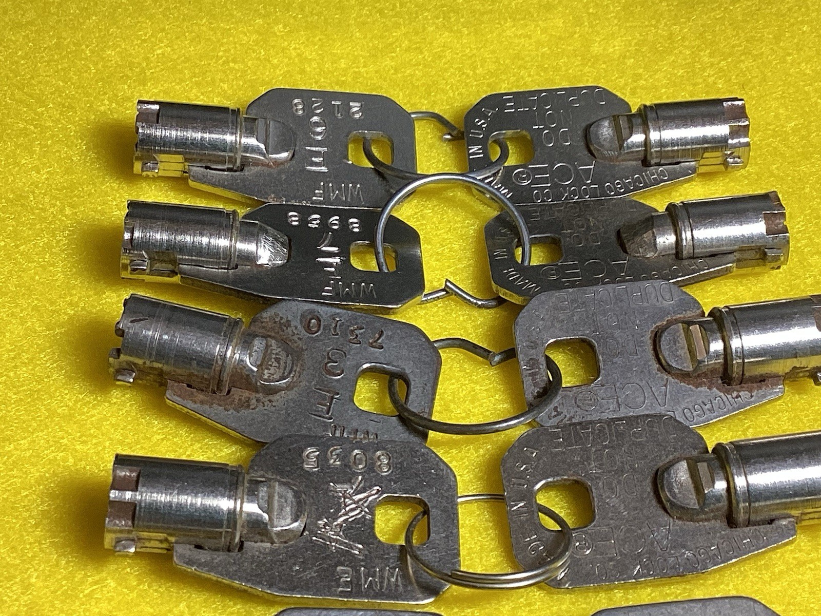 Lot of 10 VTG Tubular Barrel Keys Round Vending Machine Ace Chicago Lock Co. Key