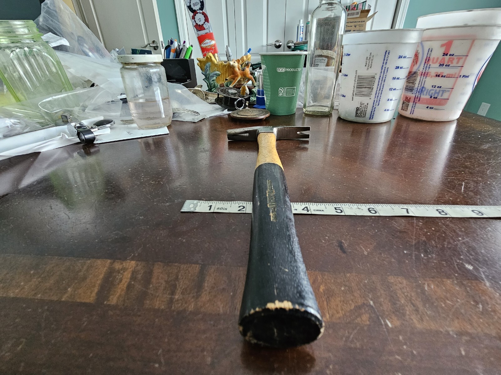 VINTAGE VAUGHAN UPHOLSTERS HAMMER LEATHERWORKERS MAGNETIC TIP TACK HAMMER NICE!