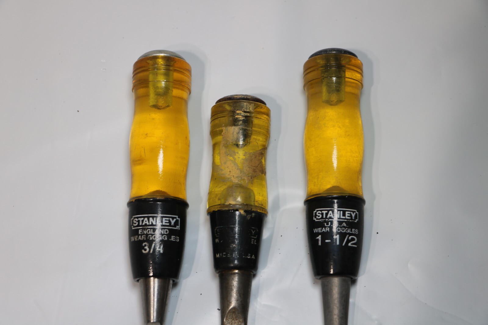 3 Vintage Stanley Chisels 3/4″, 1″ & 1-1/2″ Bevel Edge Cabinetmaker Tools
