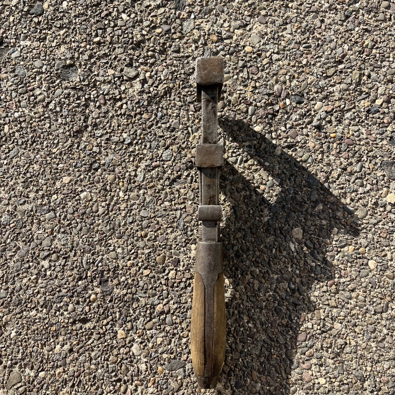 Antique Mfd Under L Coes Wrench Co 12” Monkey Wrench Worcester Mass Wooden Handl