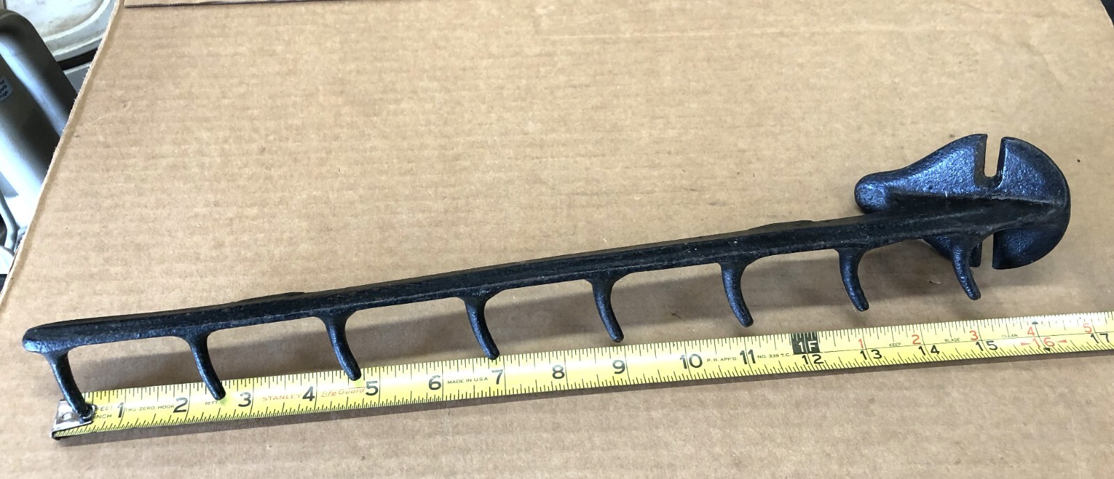 Long Angle Tool or Horse Display Wall Mount 8 Hook Hanger 17″ Long Garage Barn