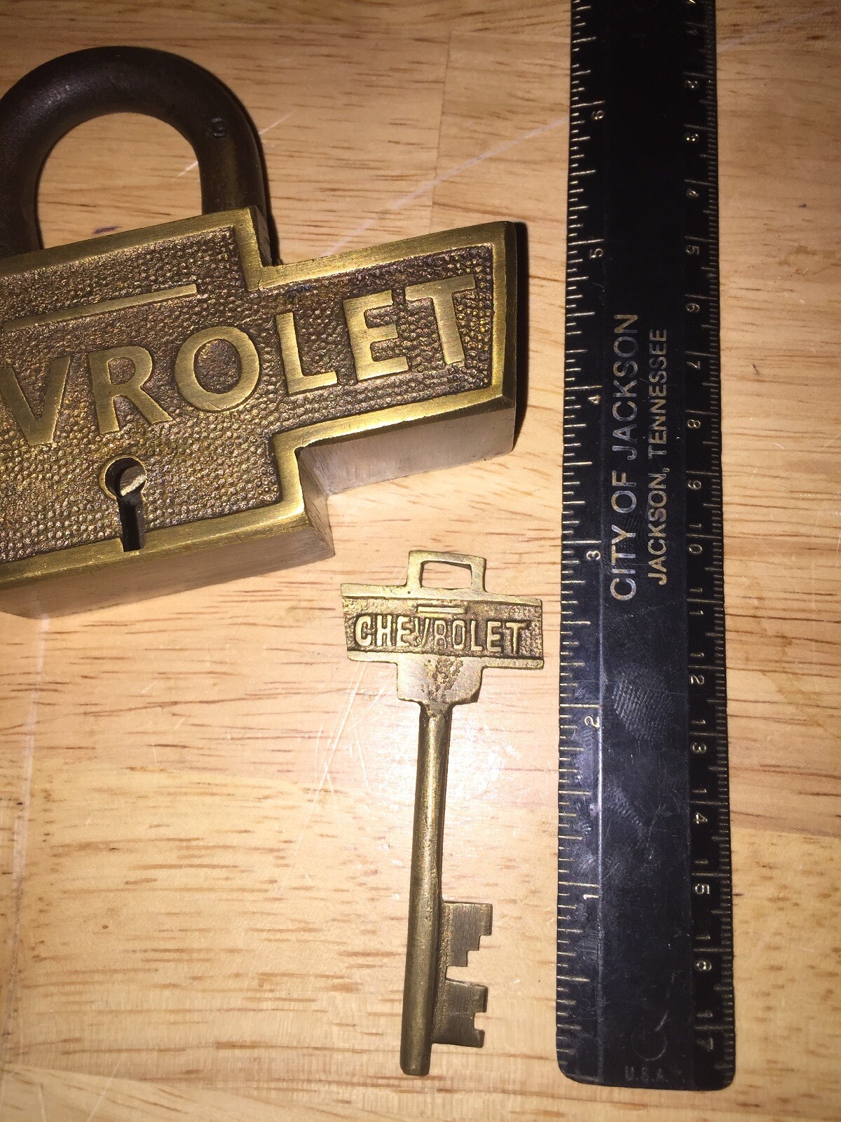 Chevrolet Padlock Key Set Lot PATINA METAL 1+LB Chevy HOTROD Auto Collector Car