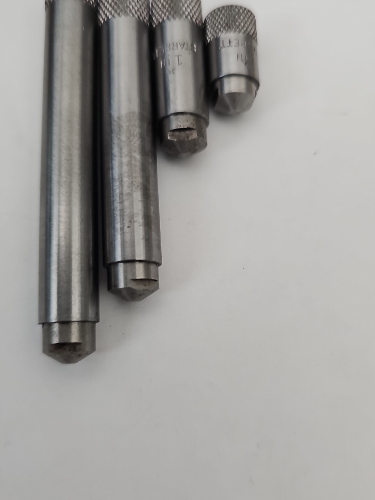 Vintage Starrett 823BZ Tubular Inside Mic Set (1-1/2-12″) NOS – Pristine