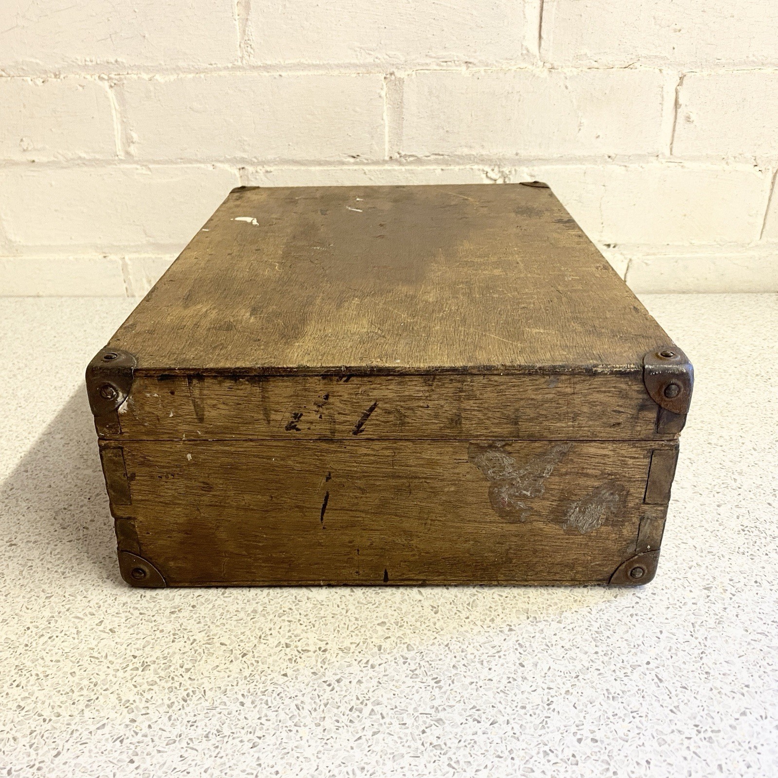 Vintage Handmade Wooden Dovetail Traditional Style Carpentry Woodworking Toolbox