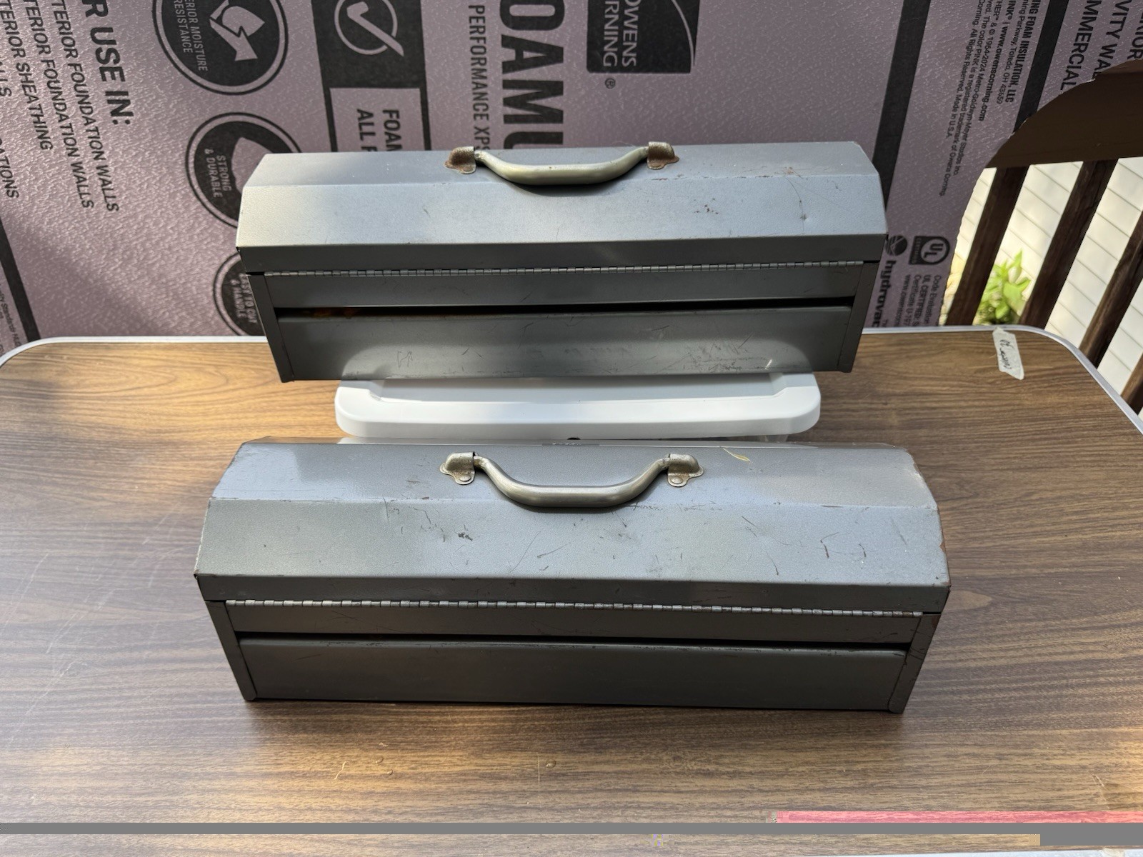 Lot Of 2 Vintage Vermont American #1900 Gray 19″ Tool Box Hip Roof Tombstone