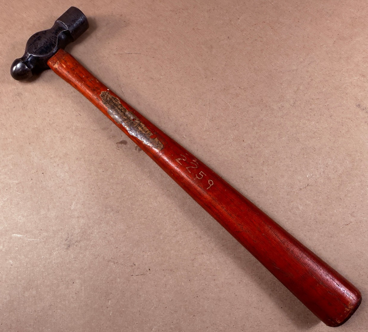 VINTAGE 4 OUNCE PLUMB USA BALL PEEN PEIN HAMMER WITH ORIGINAL HANDLE